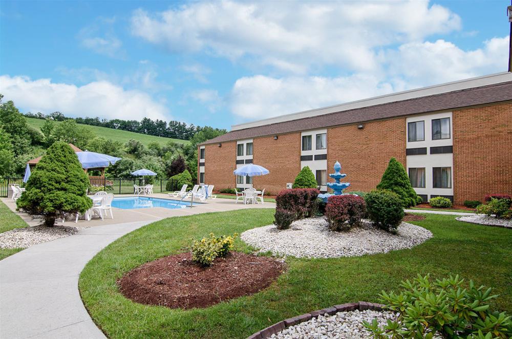 Comfort Inn Bluefield Buitenkant foto
