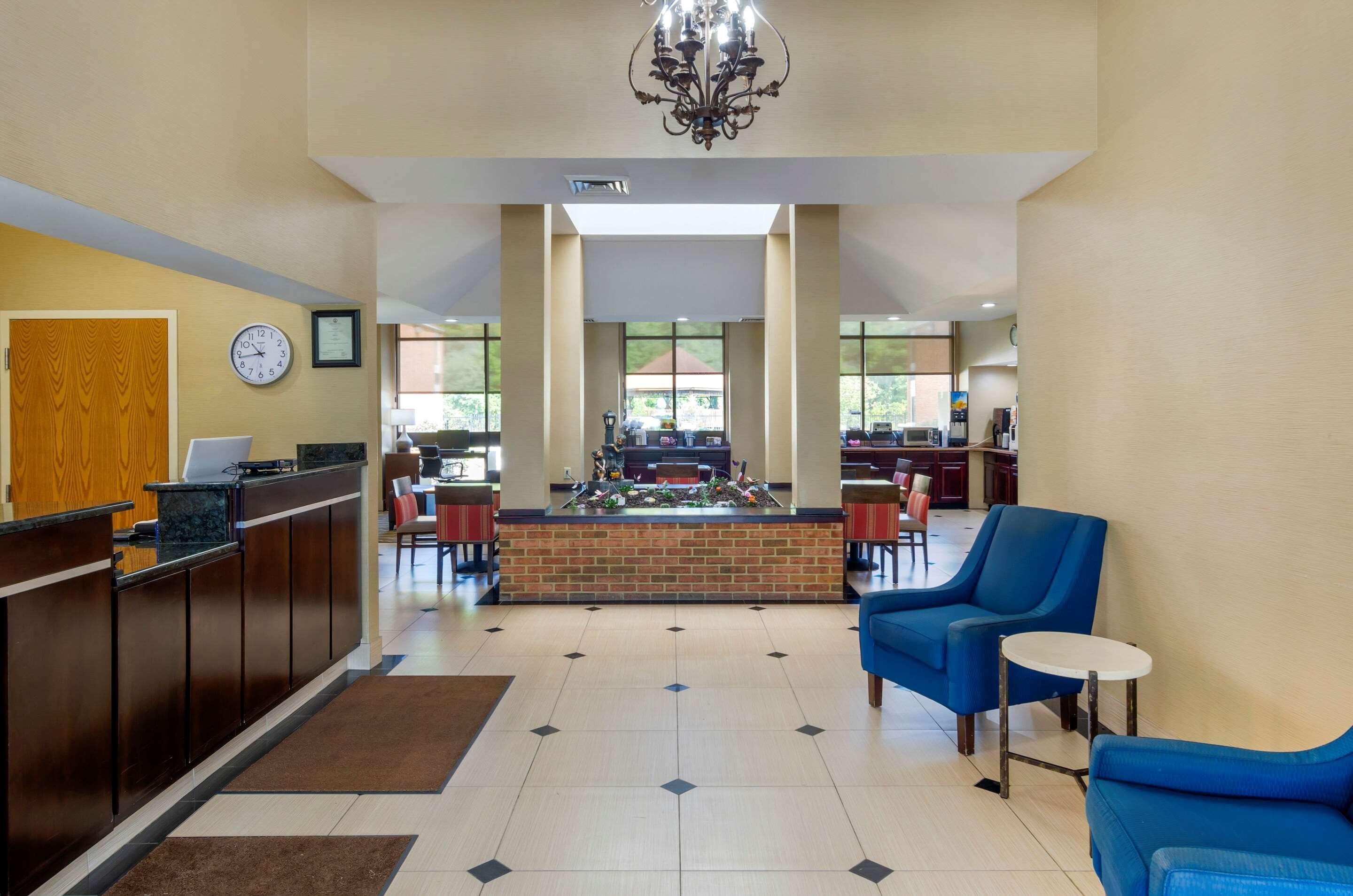 Comfort Inn Bluefield Buitenkant foto