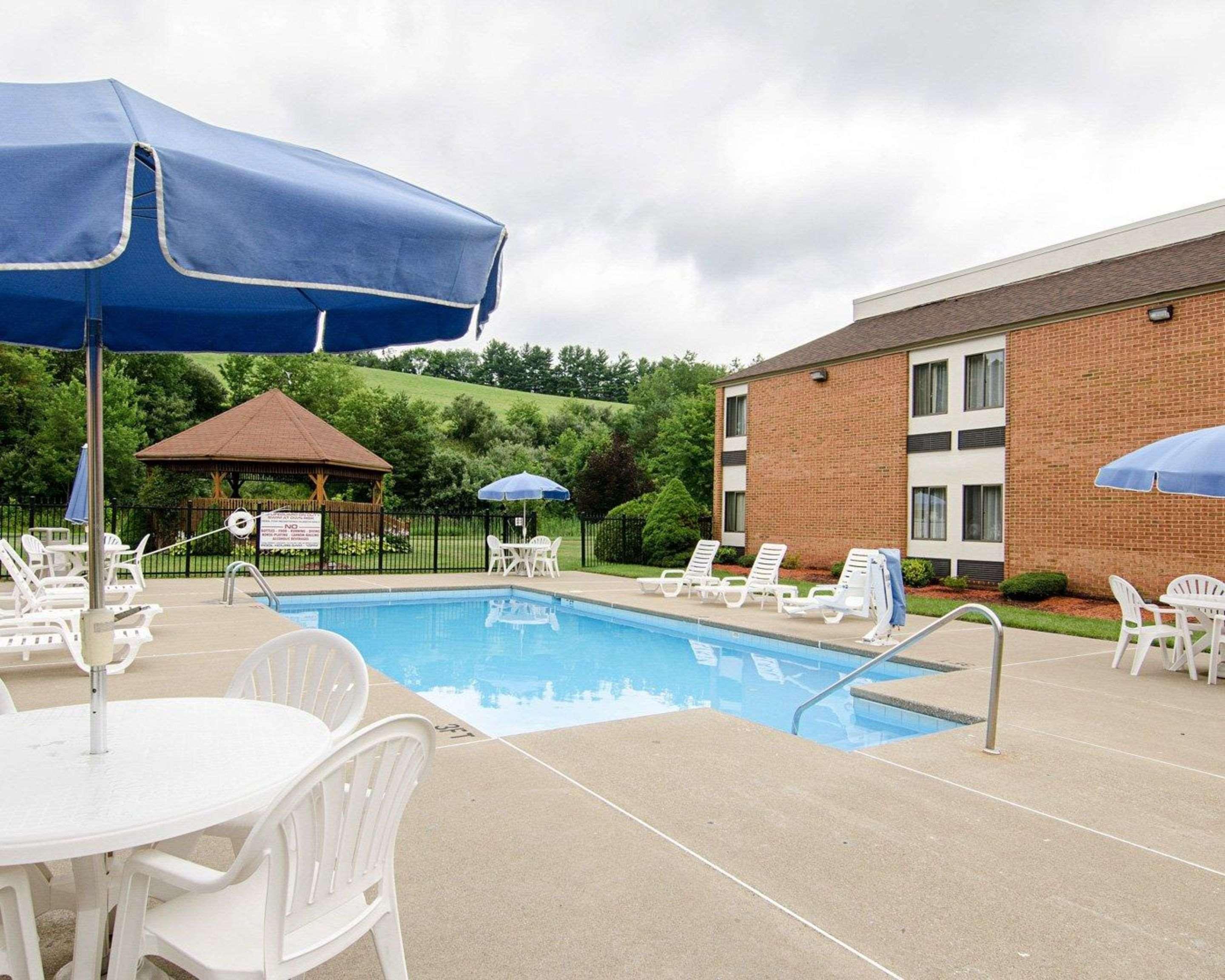 Comfort Inn Bluefield Buitenkant foto
